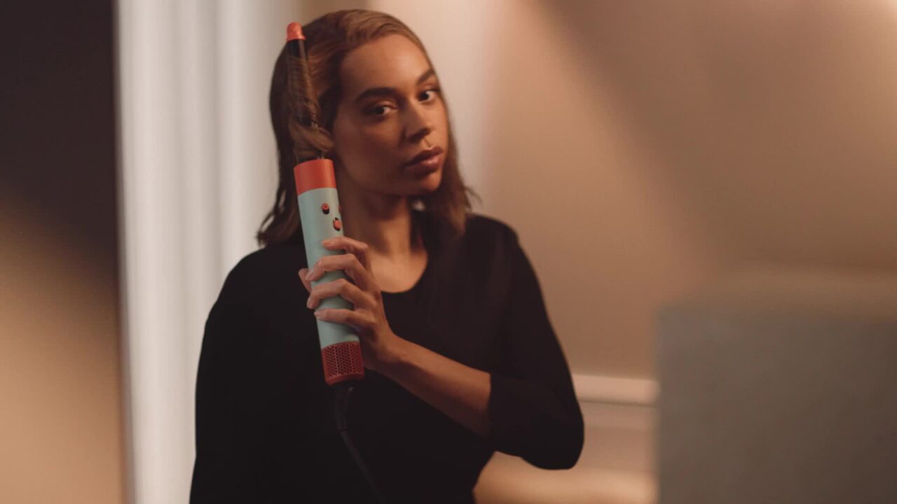 Dyson Airwrap i.d.™ multi-styler and dryer Curly+Coily | Ceramic