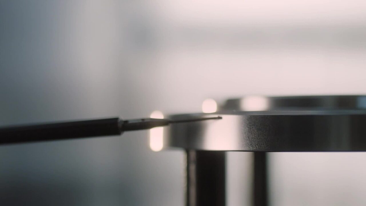 Shop Dyson OnTrac™ outer caps CNC Copper | Dyson NZ