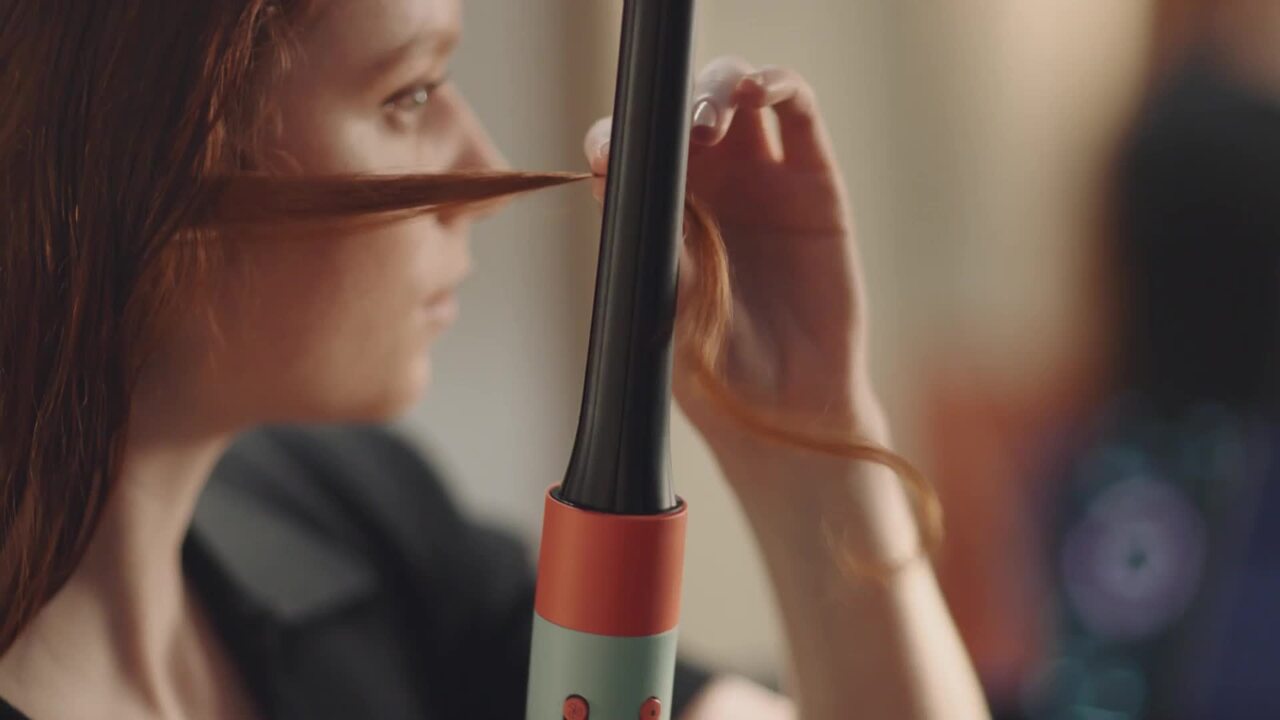 エアラップ　ピンカブルー Amazon.co.jp: Dyson Airwrap : ホーム＆キッチン