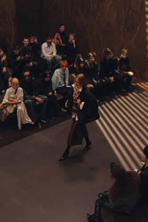 GUCCI® US Official Site | Redefining Luxury Fashion