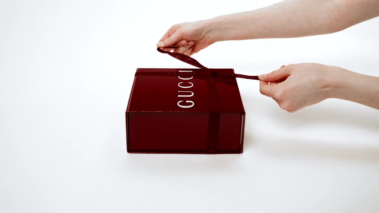 Gift Wrapping | GUCCI Services | GUCCI® GR
