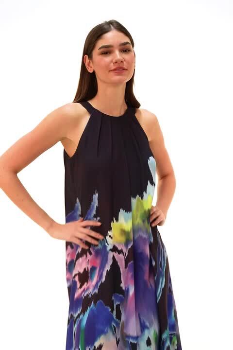 Trapeze dress in multicolored patterned jersey hotsell on black background and 3-quarter blue sleeves