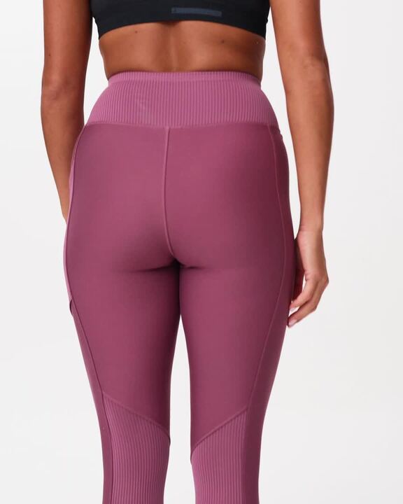 Women's Fitness Leggings with Phone Pocket - Light Purple - Video 2
