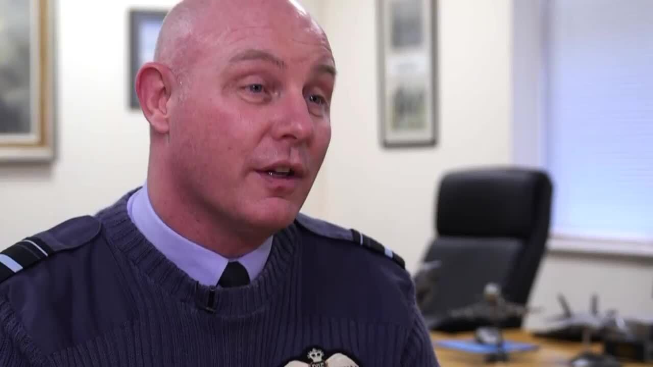 RS91160_AOC 1 GROUP_1920 1080