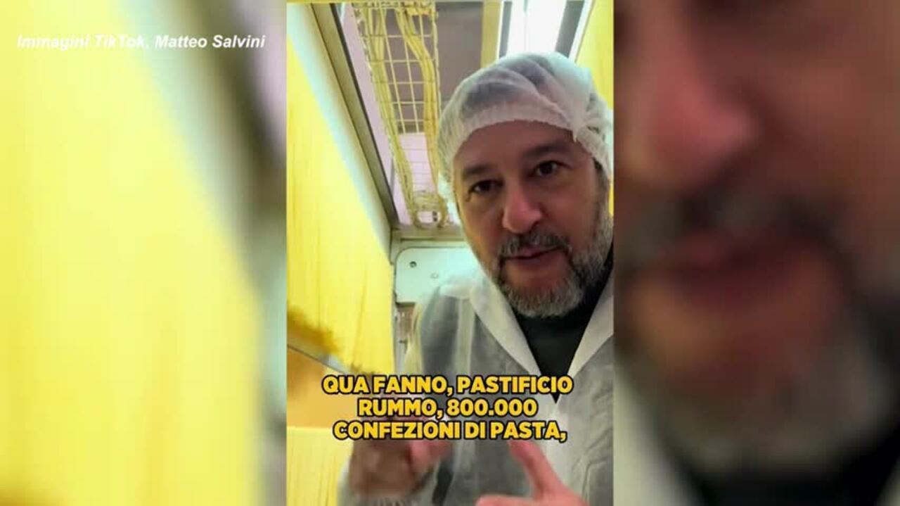 Pasta Rummo boicottata sui social dopo la visita di Salvini