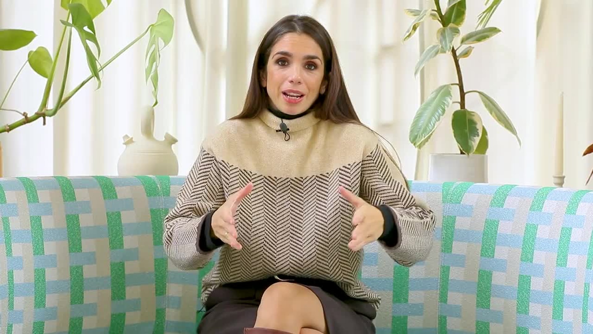 Elena Furiase: «Prefiero no ir a una boda a ir sin cubrir el precio del cubierto con mi regalo»