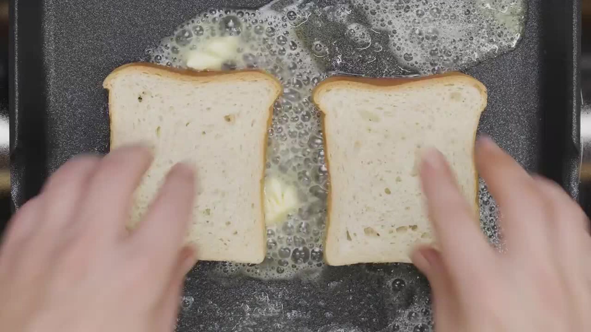 'Sangüis' de paletilla ibérica y tomate