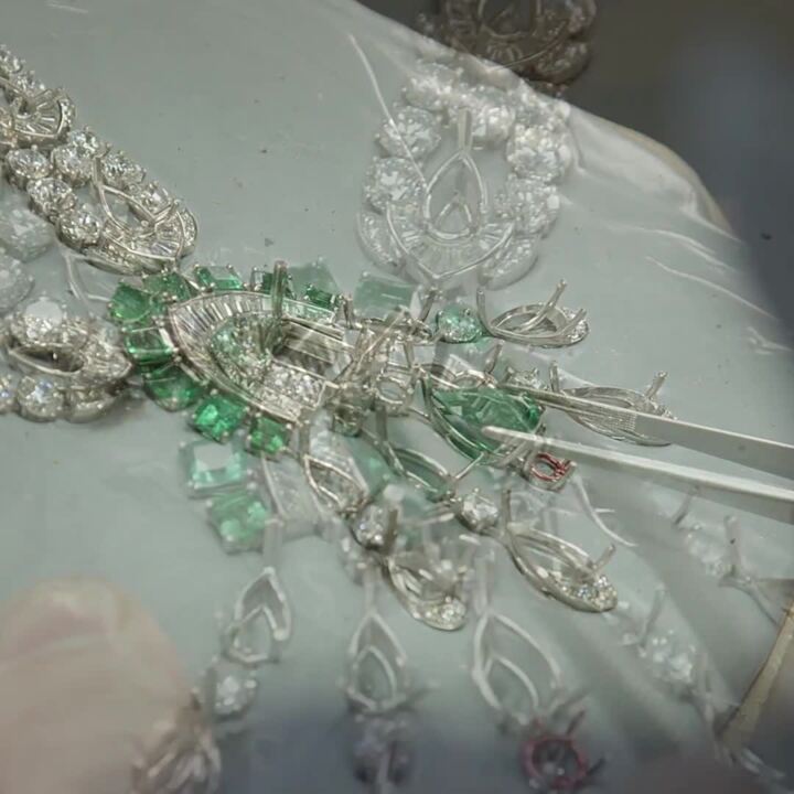 Graff - Graff is renowned for high jewellery creations that showcase only  the most beautiful emeralds on earth.