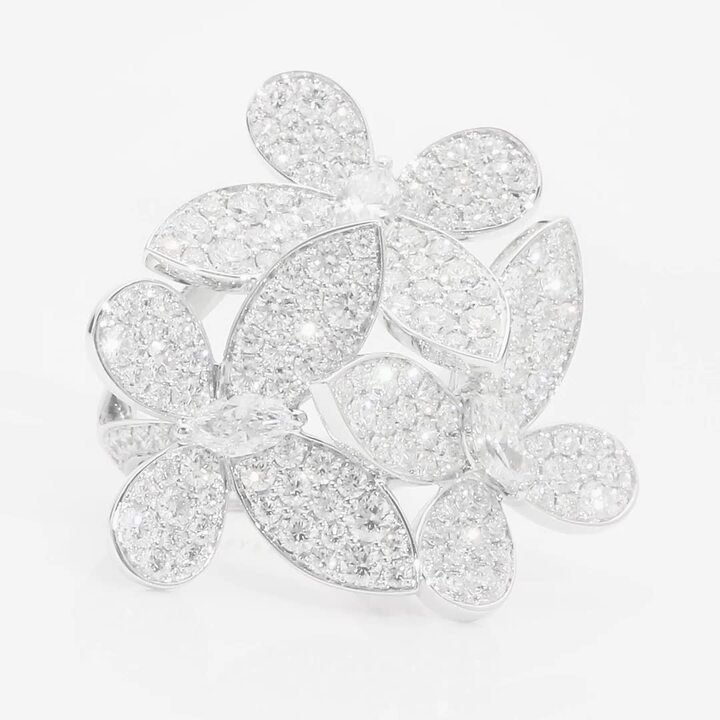 Petite bague en diamants Triple Pavé Butterfly