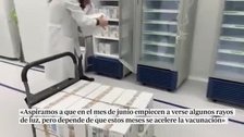 La lentitud con las vacunas en España y la UE pone en riesgo otro verano turístico