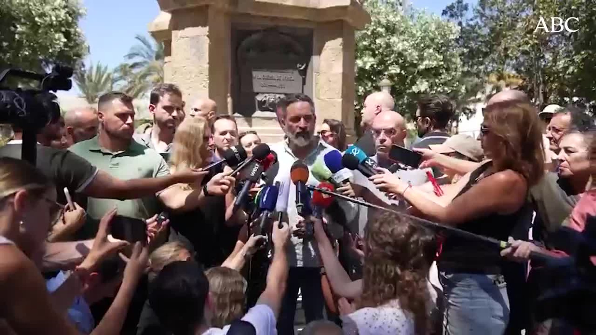 Abascal pide a Bruselas suspender los acuerdos con Marruecos hasta que  respete las fronteras españolas