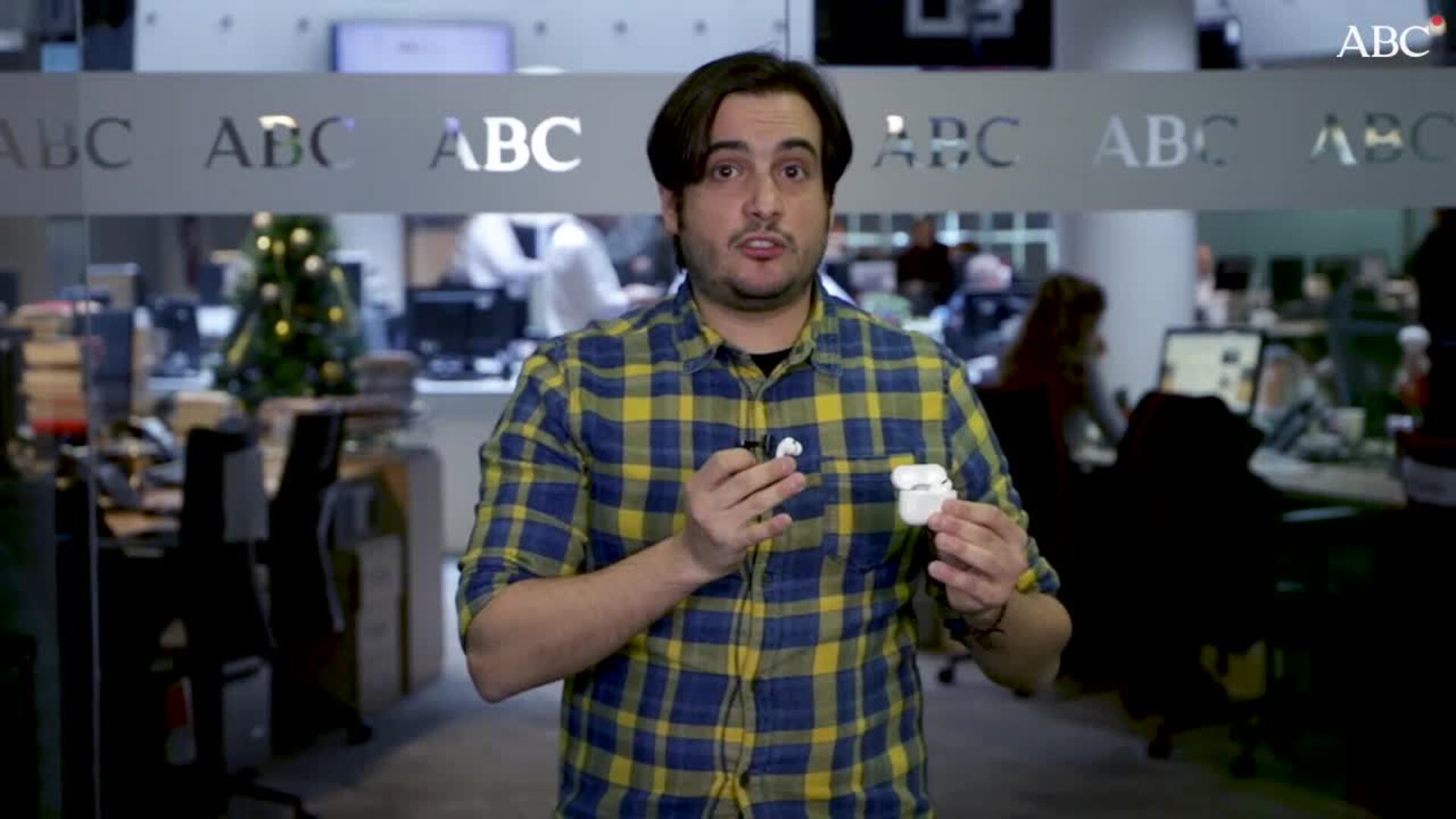 Dos semanas con los AirPods Pro, los auriculares que te aíslan del mundo: ¿Valen la pena?