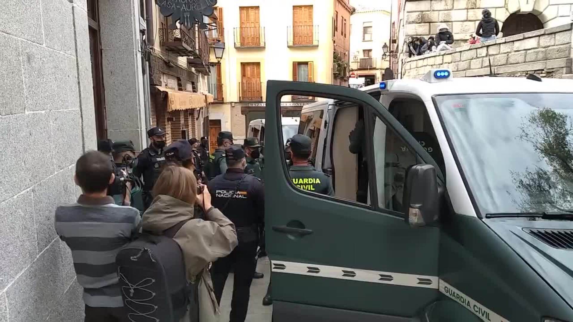 Vídeo de la llegada del &#039;Piojo&#039; y su hermano a la Audiencia de Toledo