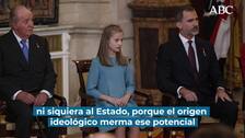 Un experto desvela a ABC las ventajas de la monarquía sobre la II República española