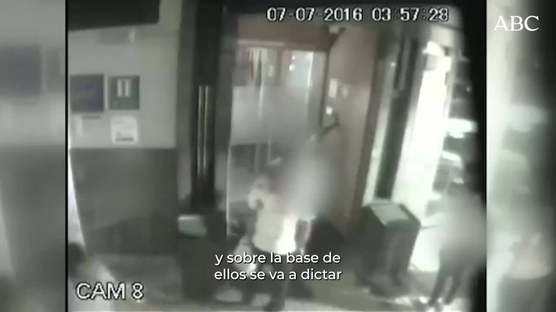 Manifestación contra la sentencia a La Manada // Vídeo: Cronología del caso de La Manada (Carlota García)