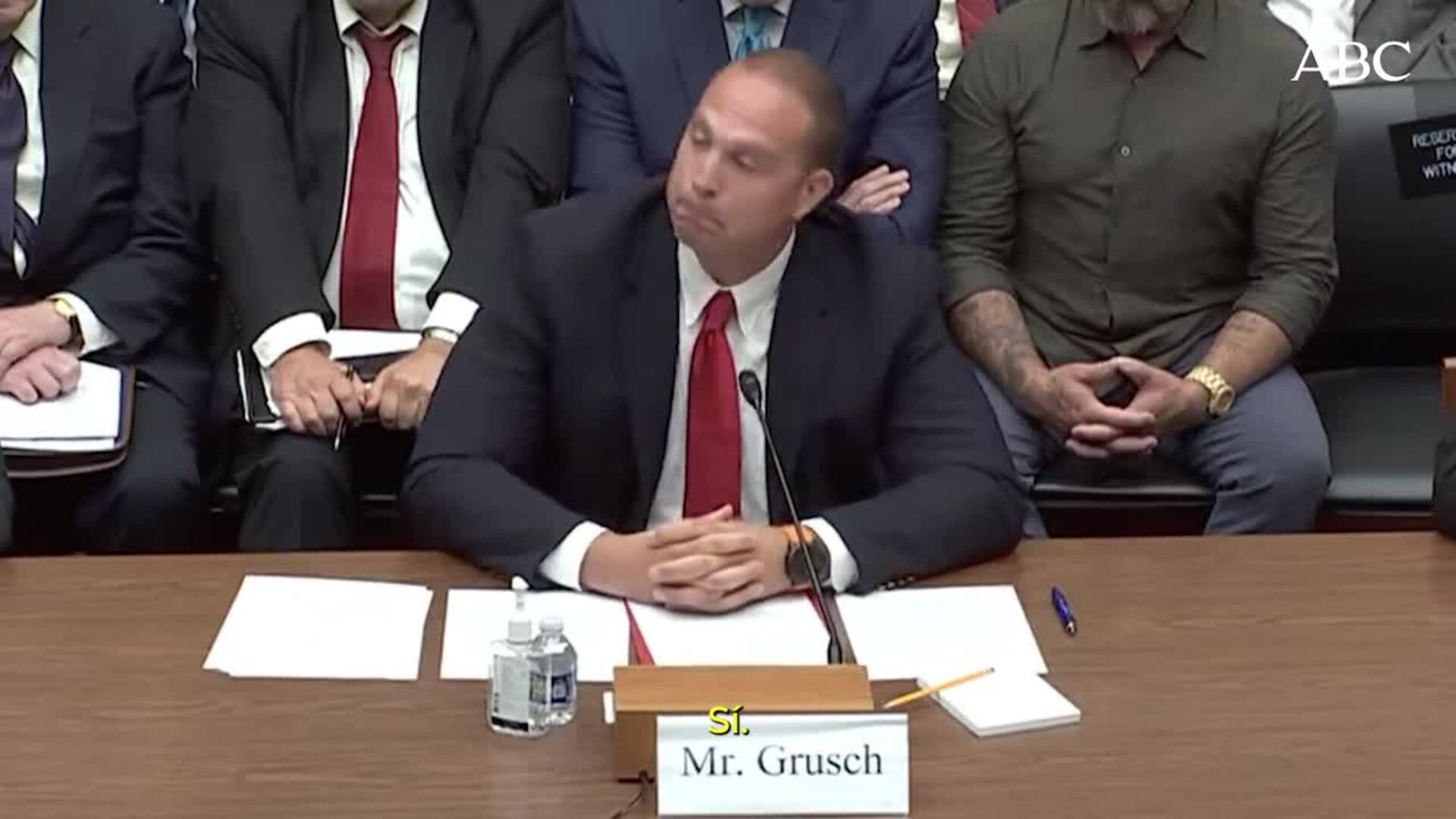 Un ex oficial de inteligencia asegura que EE.UU. tiene un programa secreto de captura de ovnis