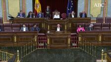 Bildu ataca al Rey y a la democracia ante el silencio de Sánchez