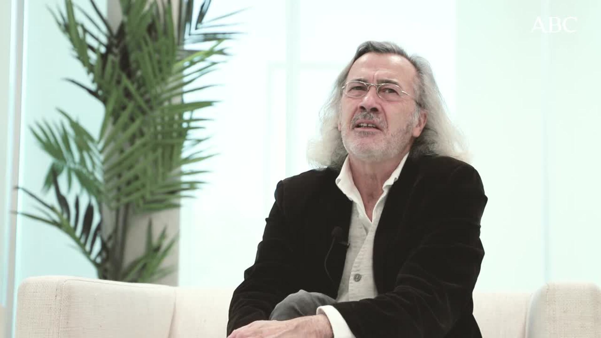 «La curación del mundo», el libro de poemas que salvó a Fernando Beltrán del Covid-19