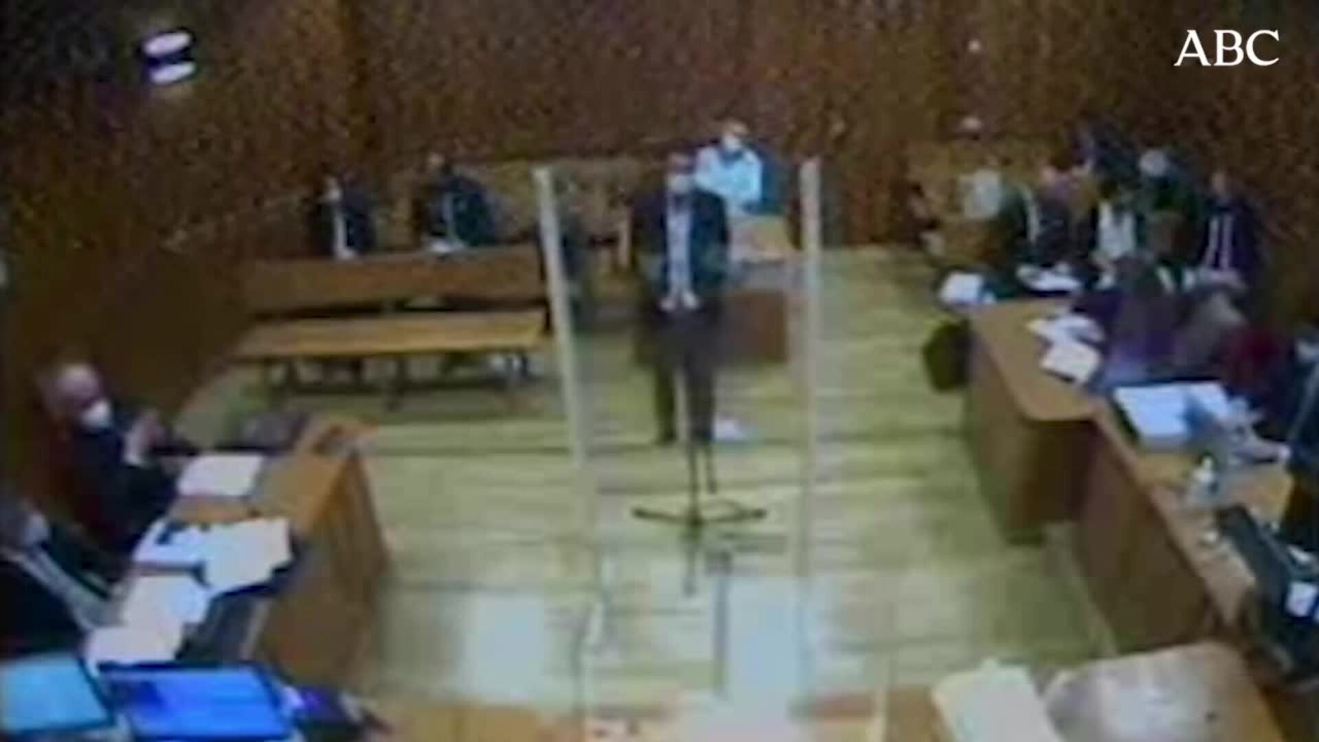 «&#039;Pa la saca&#039;»: El polémico WhatsApp de Luceño a Medina tras el contrato de las mascarillas