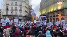 La Puerta del Sol, epicentro de la manifestación a favor de la democracia en Venezuela: «Queremos libertad»