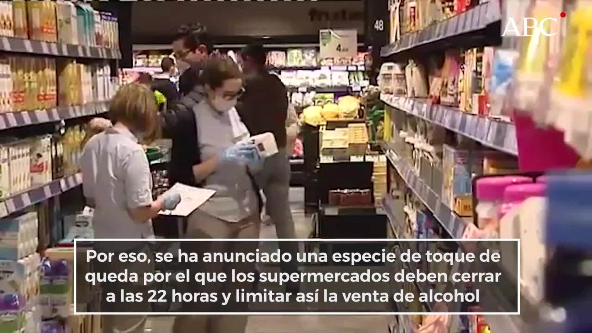 La Generalitat pone hora de cierre a establecimientos 24 horas para evitar botellones en la calle