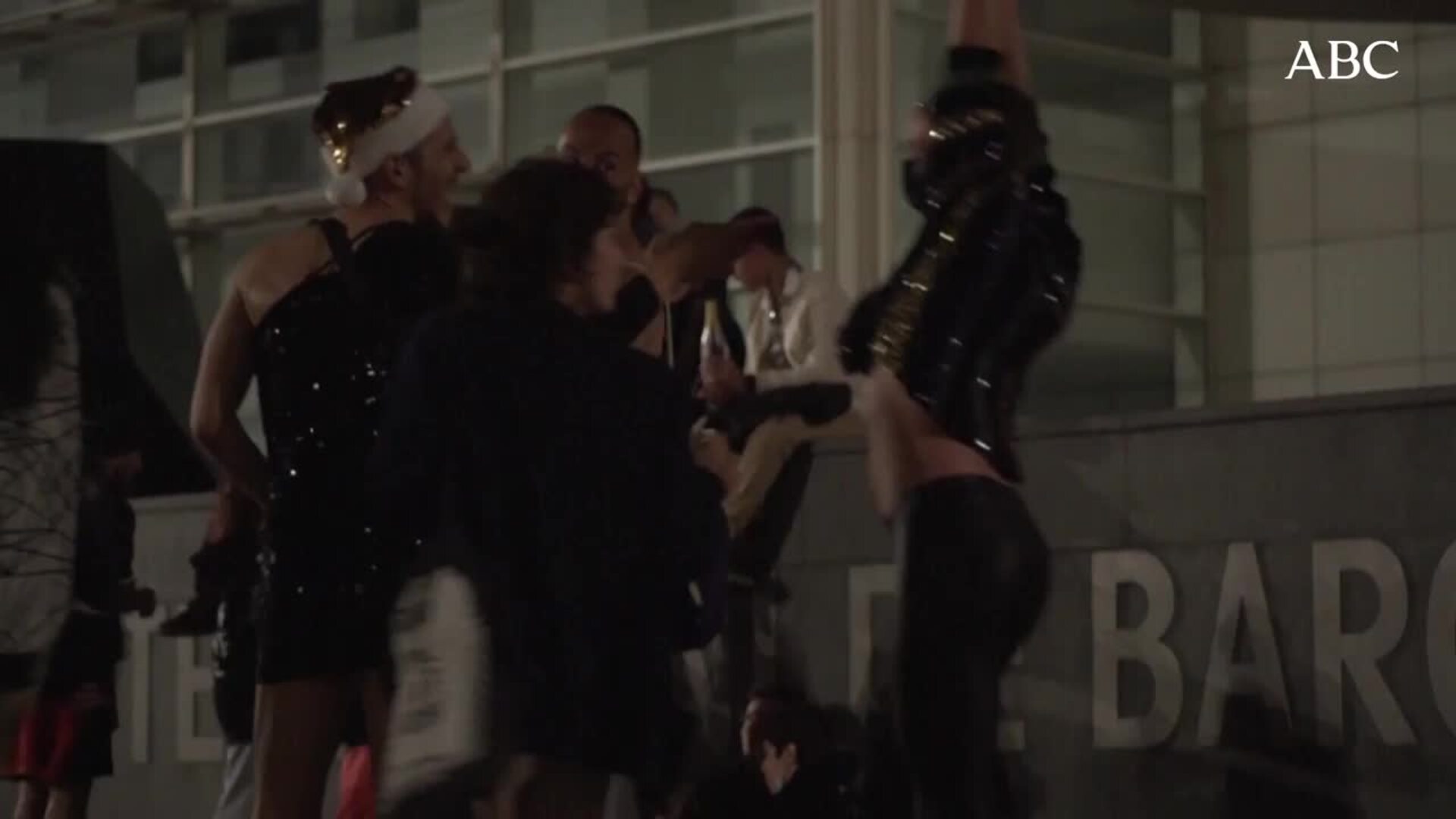 Botellones en Barcelona para celebrar el final del estado de alarma