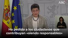 González Laya dice que «no se puede poner un avión a cada español» y pide responsabilidad