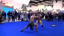 Los gladiadores del Coliseu combaten en Fitur antes de su exposición en el Marq