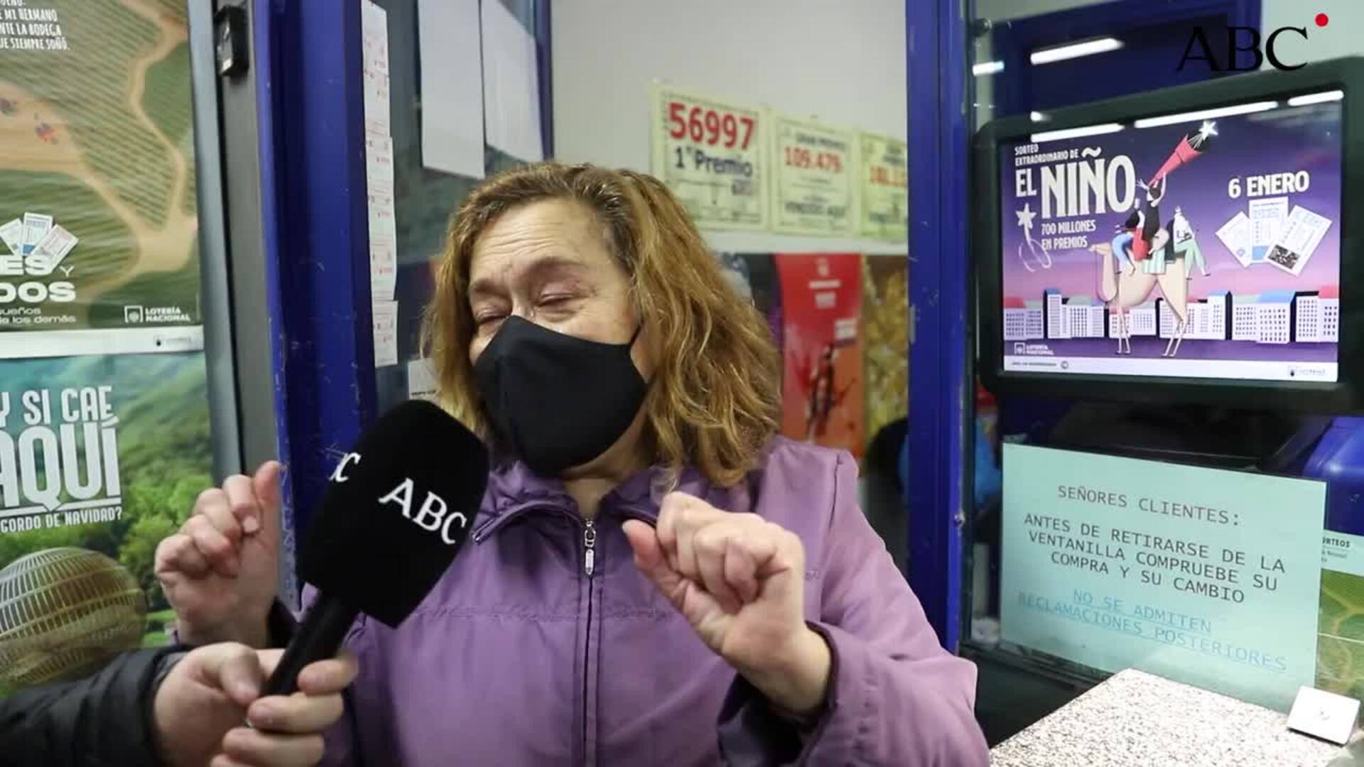 Pilar Vega, la otra lotera de Atocha: «Vendimos el segundo desde la maquinita»