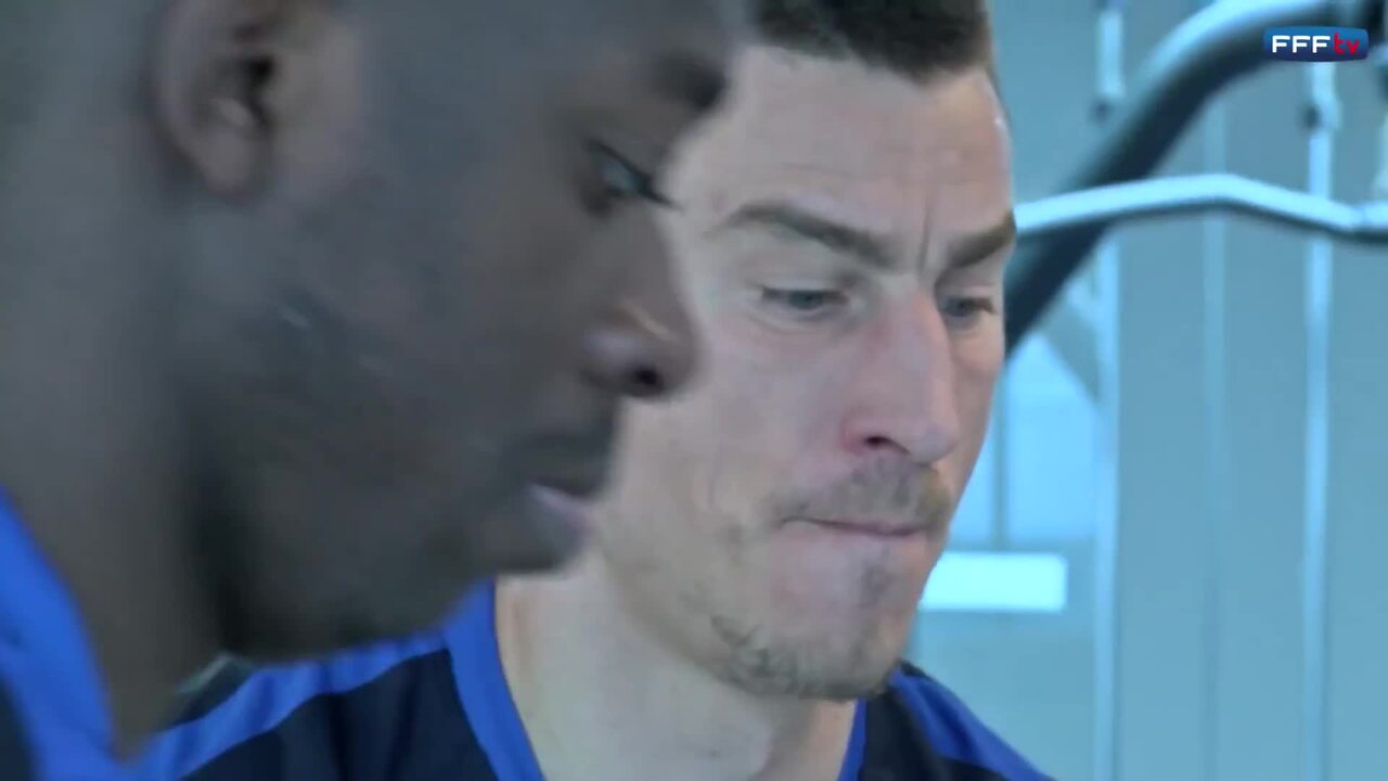 Gainage, proprioception et renforcement pour les Bleus