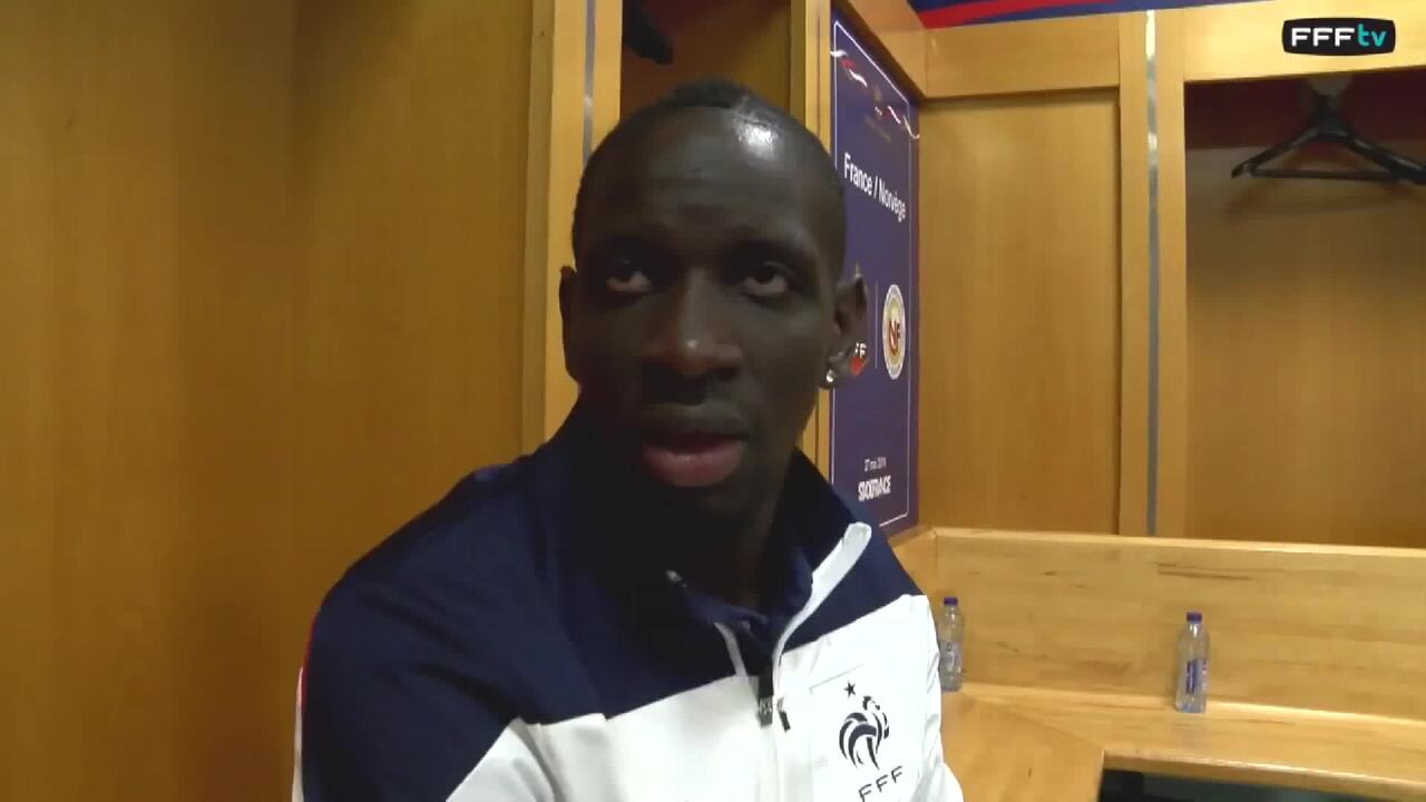 Dans le vestiaire avec Sakho à 24h de France-Norvège
