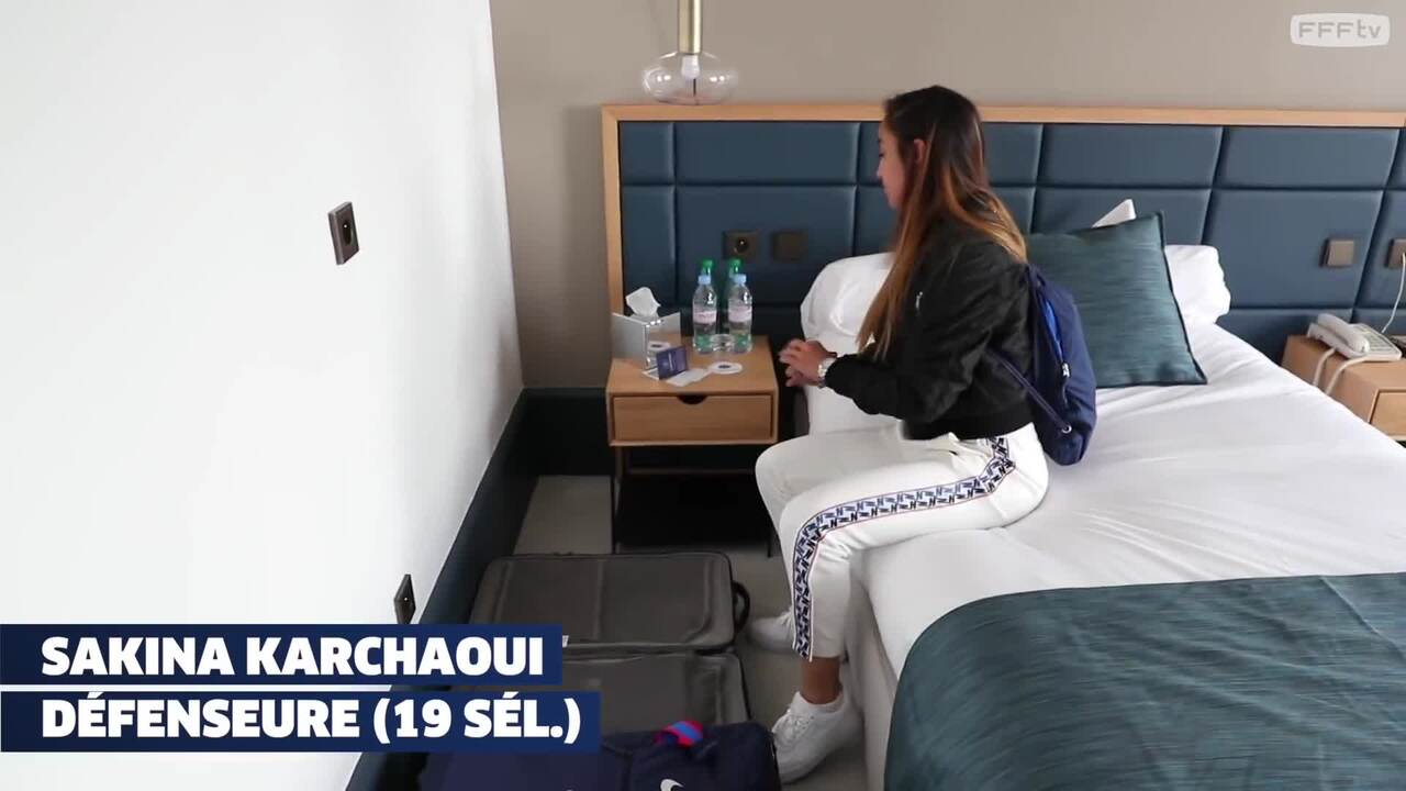 L'arrivée des Bleues à Clairefontaine