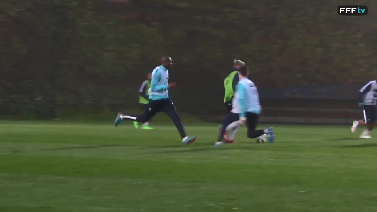 But de Griezmann à l'entraînement avec les Bleus