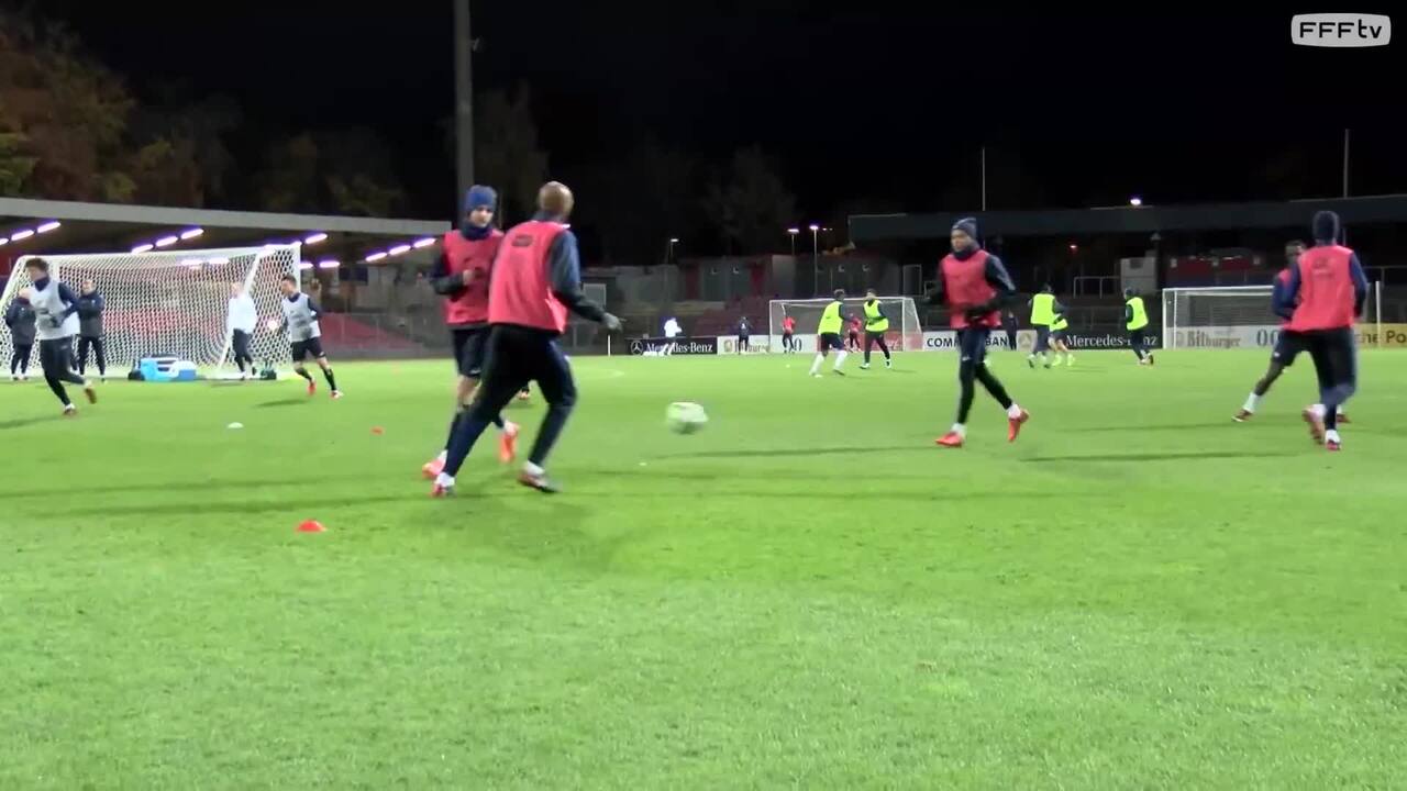 Dernier entrainement avant Allemagne-France, reportage