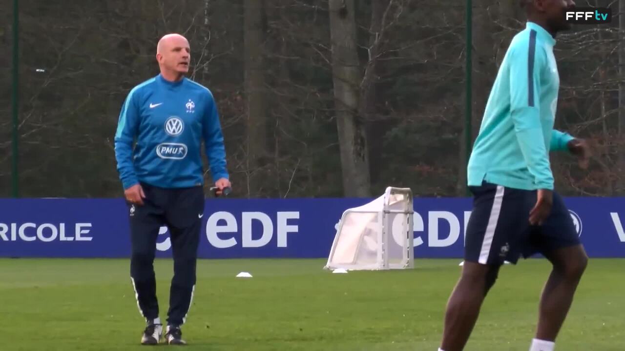 Premier entraînement à Clairefontaine pour les Bleus