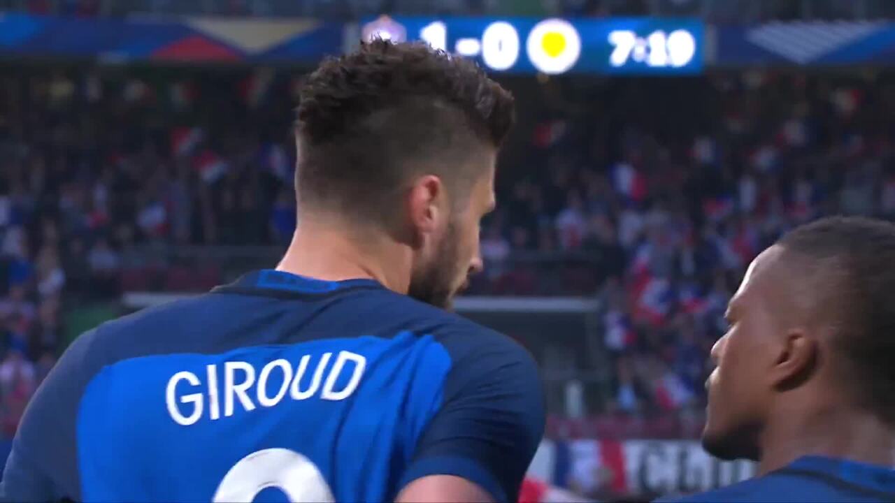 France-Ecosse 3-0, le premier but d'Olivier Giroud