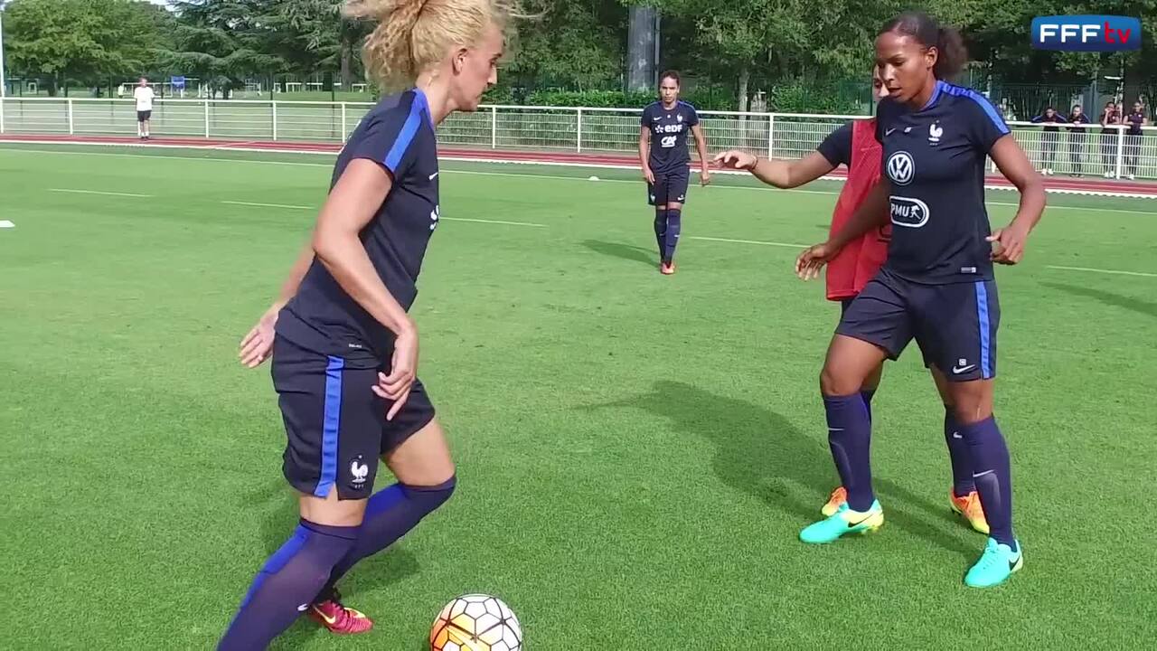France-Chine, routines d'avant-match !