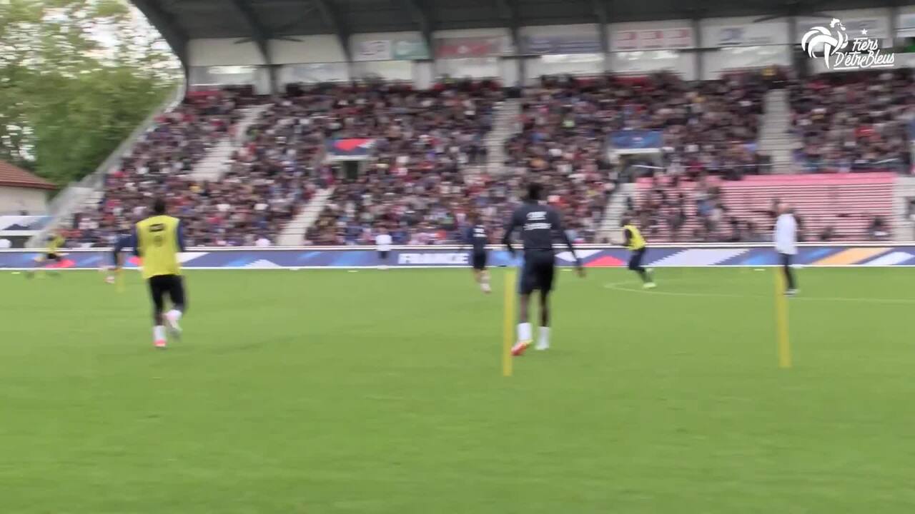 Deschamps C'est rafraîchissant