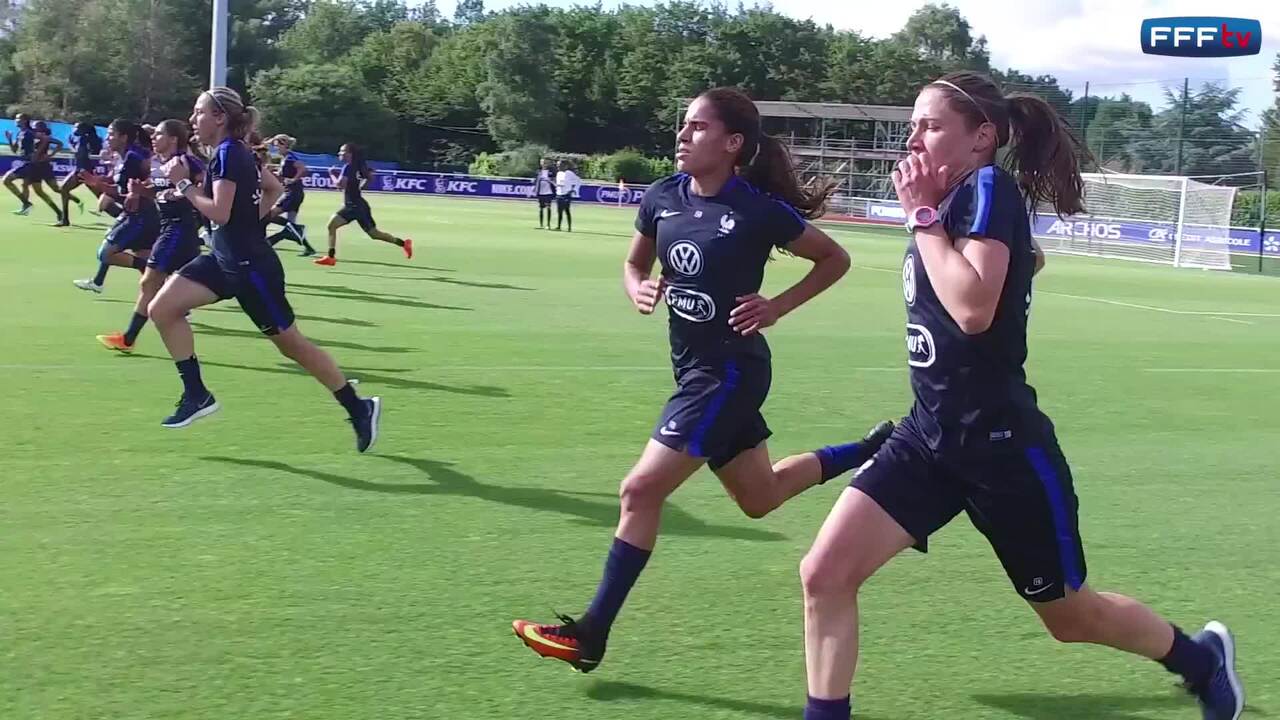 Les Bleues toujours en course !