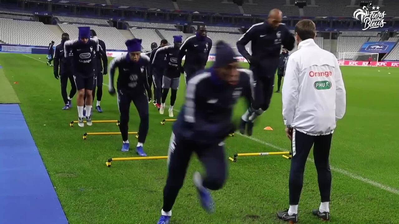 Séance de vivacité au Stade de France, Equipe de France