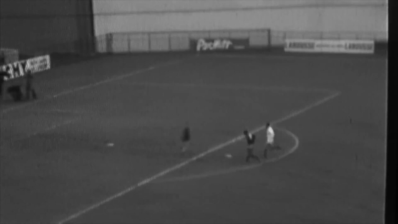 Eliminatoires Euro 1968 France-Luxembourg (3-1), résumé