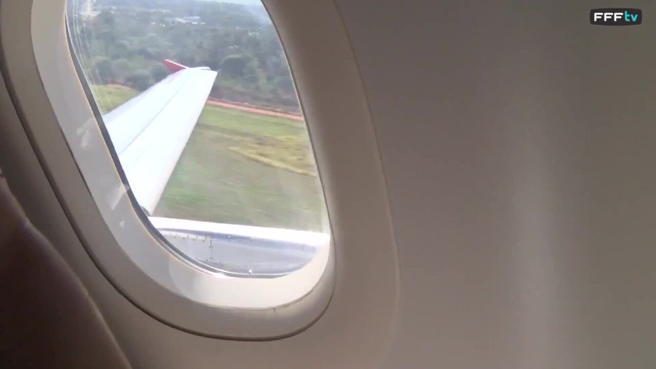 Exclusif le voyage avec les Bleus vers Porto Alegre