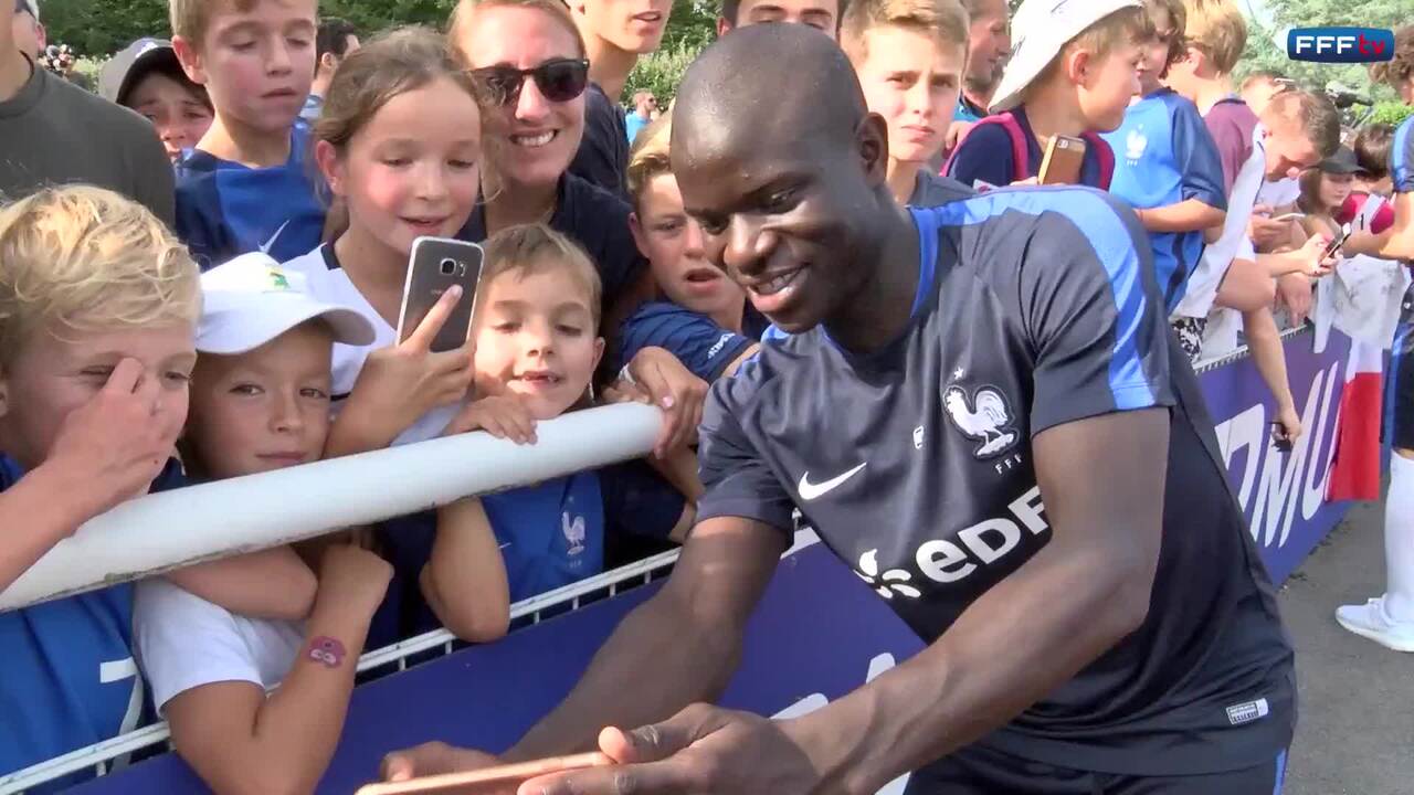 Autographes et photos avec les supporters