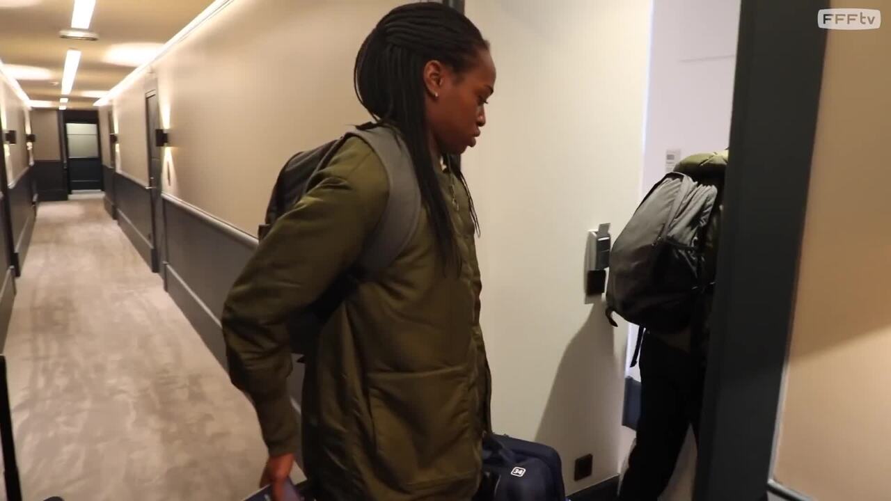 France-Brésil Féminines l'arrivée des Bleues à Clairefontaine