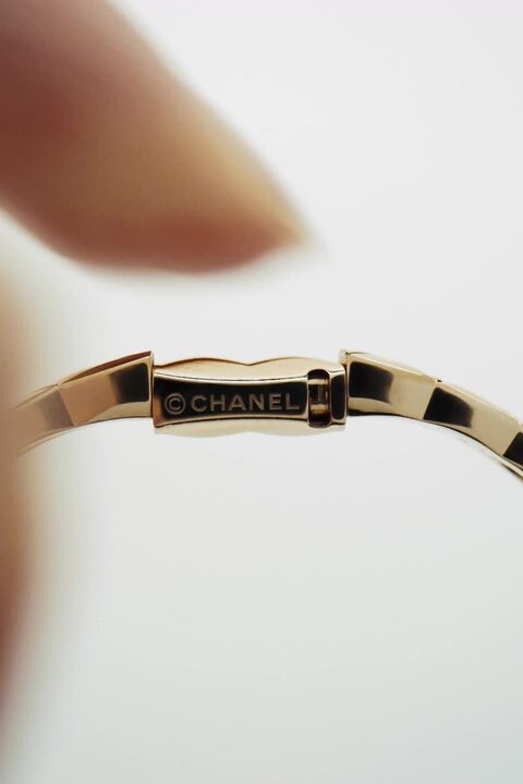 Coco Crush Bracelet BEIGE GOLD & Diamond - J12326 | CHANEL Coco Crush Bracelet BEIGE GOLD & Diamond - J12326 | CHANEL