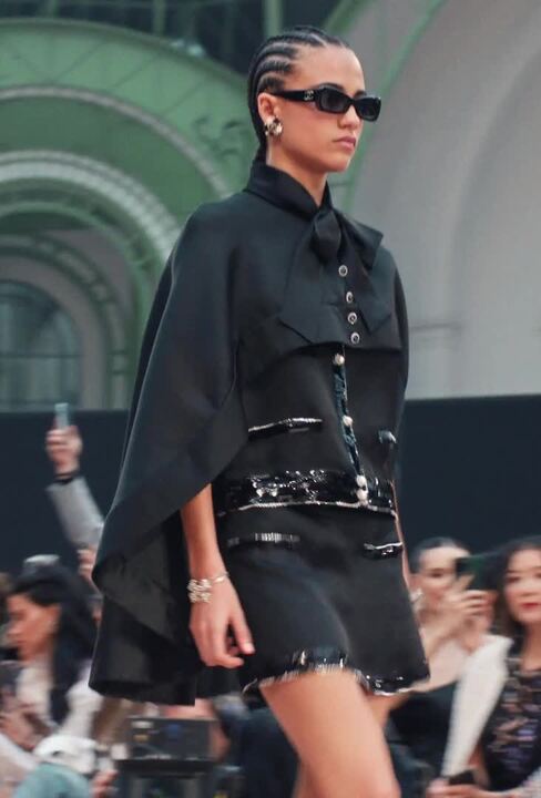 Fall-Winter 2025/26 - ルック 39 - ファッション | CHANEL シャネル