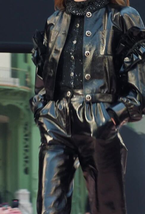 Fall-Winter 2025/26 - Look 44 — Fashion | CHANEL