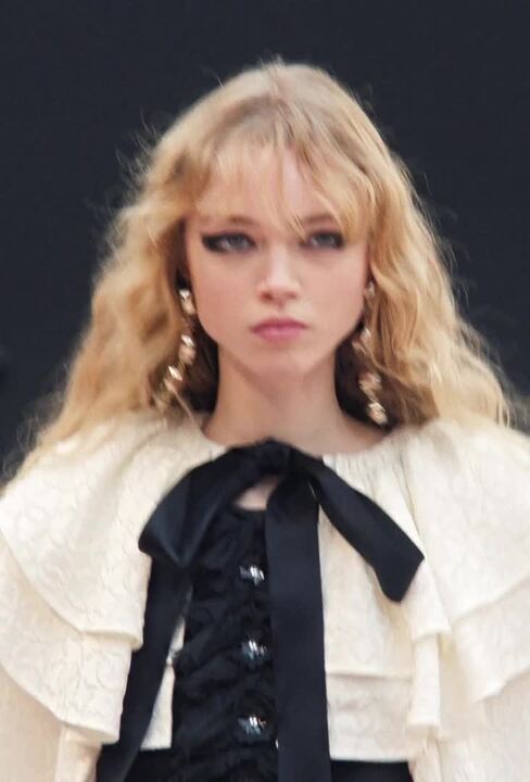 Fall-Winter 2025/26 - ルック 68 - ファッション | CHANEL シャネル