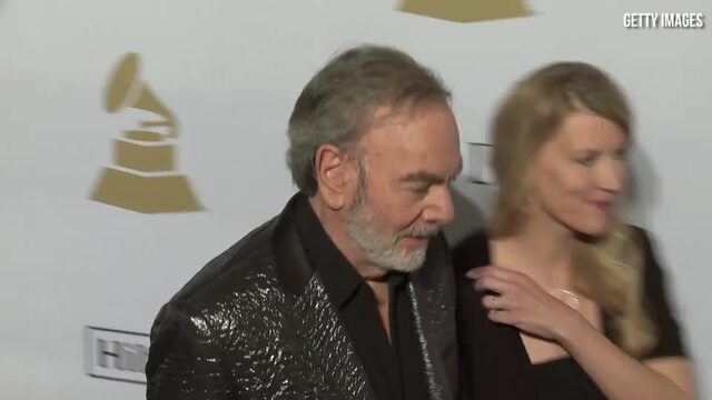 Neil Diamond facts: Singer's age, wife, children, net worth and