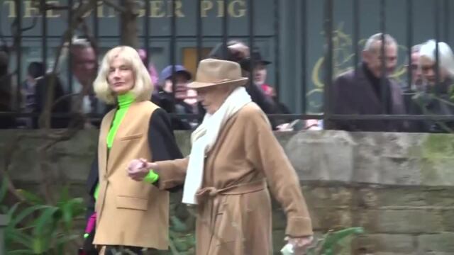 Stars including Victoria Beckham and Kate Moss don classic Vivienne Westwood  styles for fashion designer's funeral
